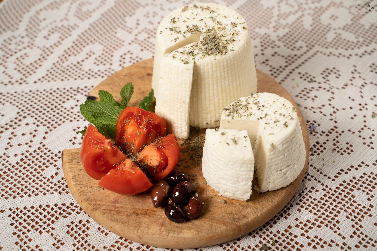 Tirozouli – homemade Cretan cheese